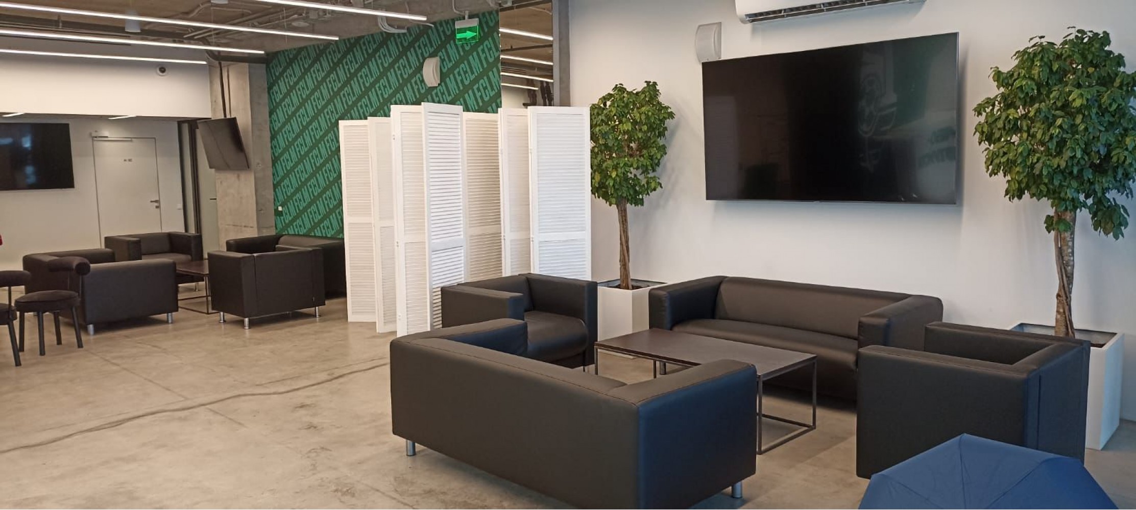 Журнальный стол Quarterback Wenge